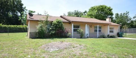 Building Photo - 2753 Foxdale Dr