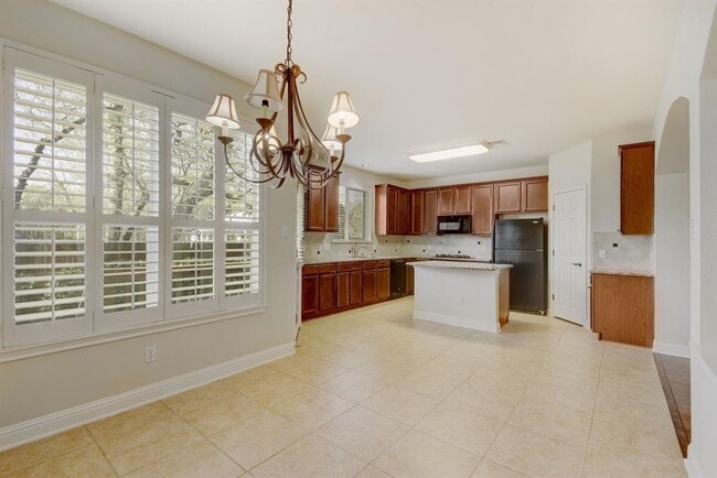 Foto del edificio - 1821 Village Oak Ct