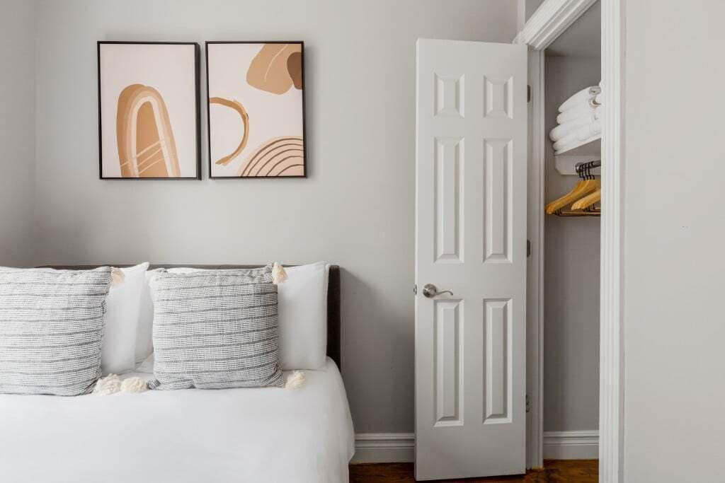 Foto del edificio - 330 E 35th St