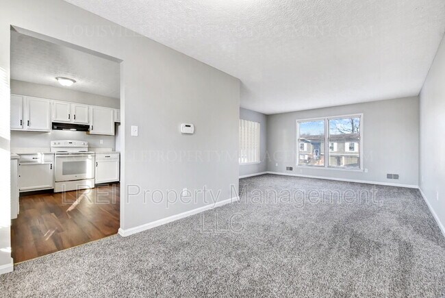 Building Photo - 3801 Alameter Dr