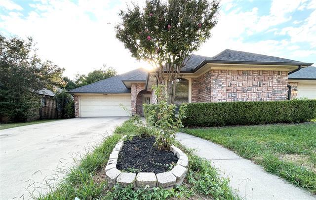 Foto del edificio - 1537 High Crest Ct