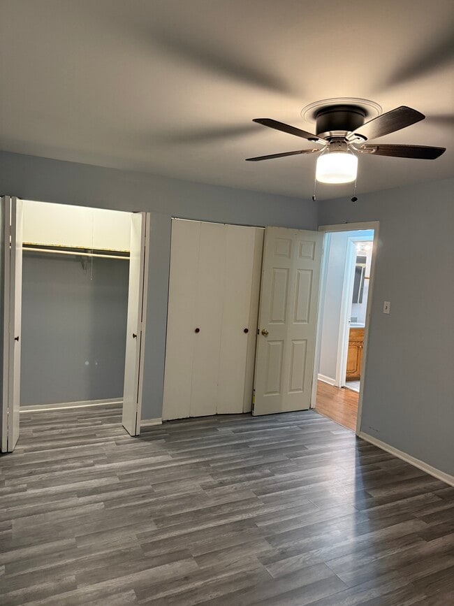 Foto del edificio - 11925 S Lawndale Ave