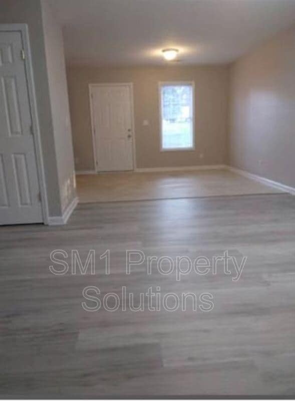 Building Photo - 115 Thomas St