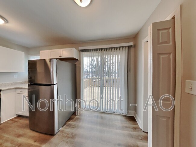 Foto del edificio - 1135 Regis Rd SE