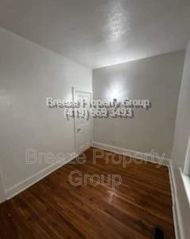 Building Photo - 712 Balfe St