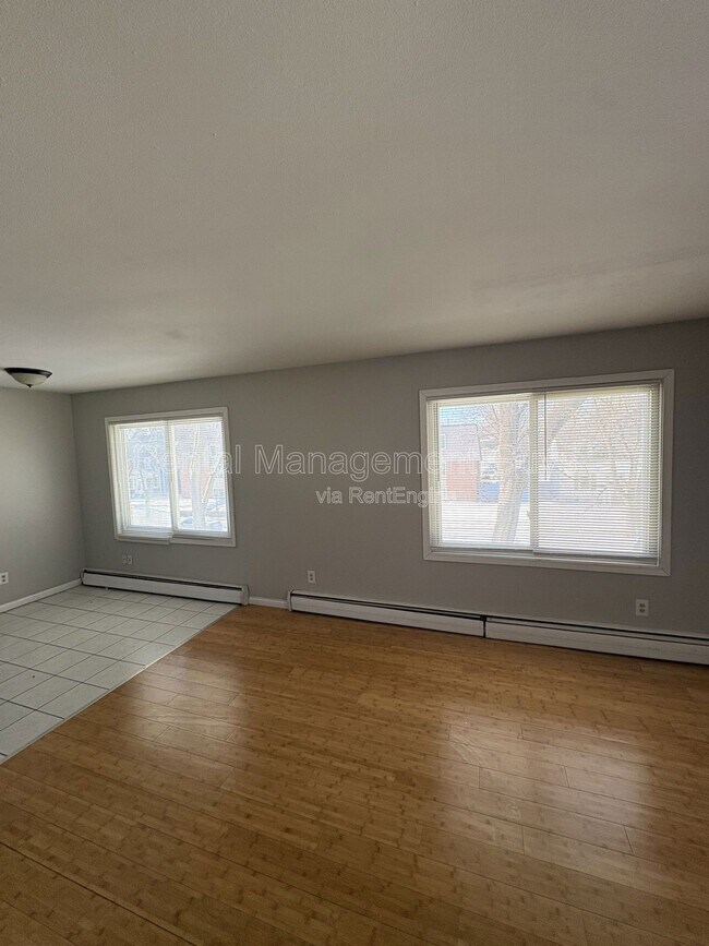 Foto del edificio - 3521 12th Ave S