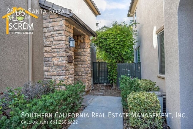 Building Photo - 28420 Santa Rosa Ln