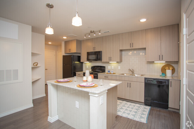 1HAB, 1BA - 684 ft² - Canova Palms 55+ Living