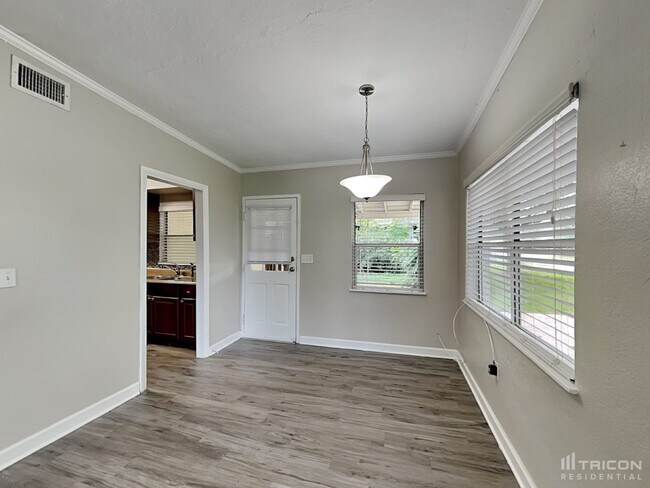 Building Photo - 3332 Ontario Avenue Orlando FL