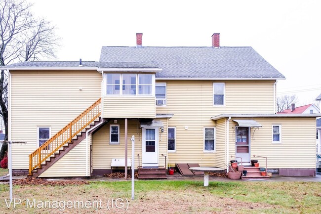 Building Photo - 66-68 Highland Ave
