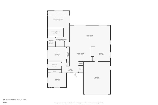 Building Photo - 5941 York Ln