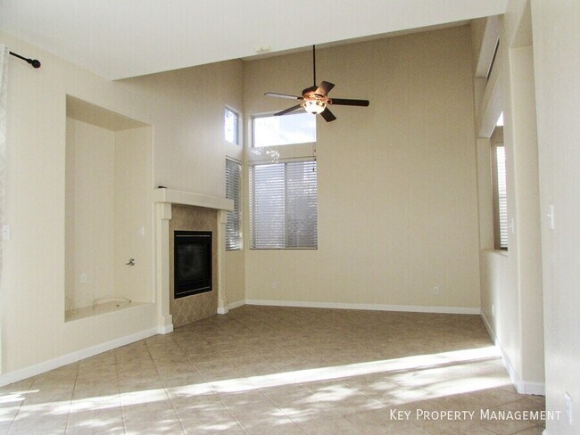 Building Photo - 191 Mountainside Dr