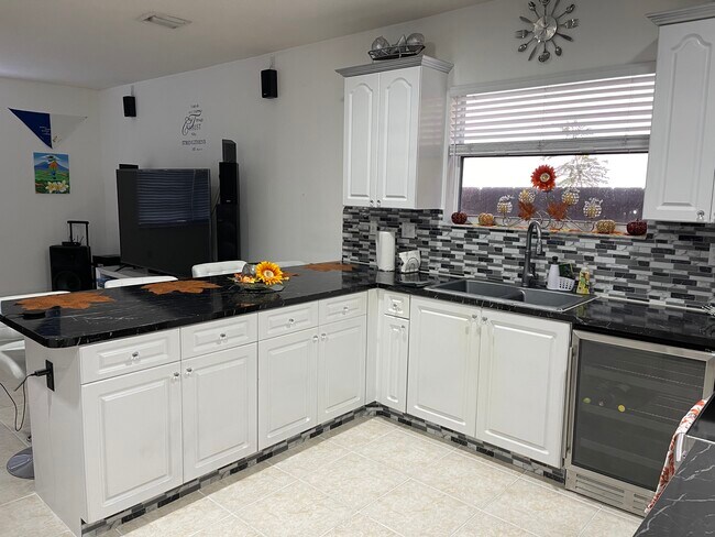 Foto del edificio - 5020 SW 159th Ave
