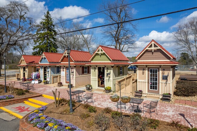 Whistlestop Shops in central Auburn.