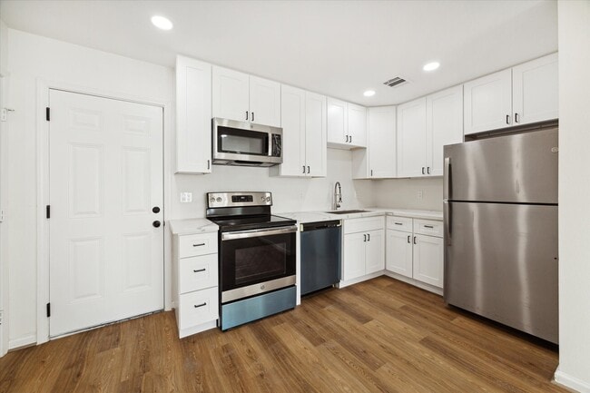 Building Photo - 9911 Porto Rico Rd