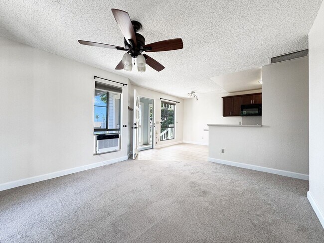 Foto del edificio - Recently Refreshed Pet Friendly Waikele Co...