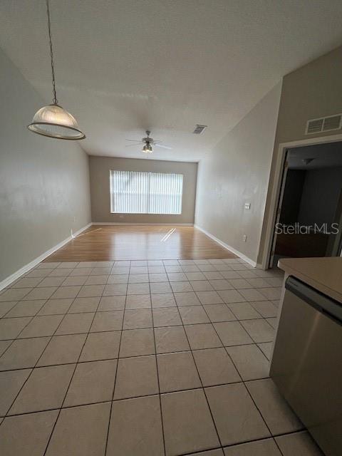 Foto del edificio - 37208 Grassy Hill Ln