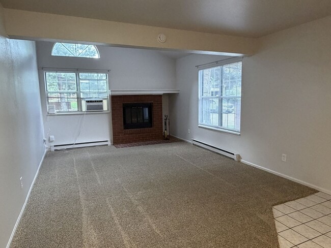Building Photo - 3565 Windmill Dr
