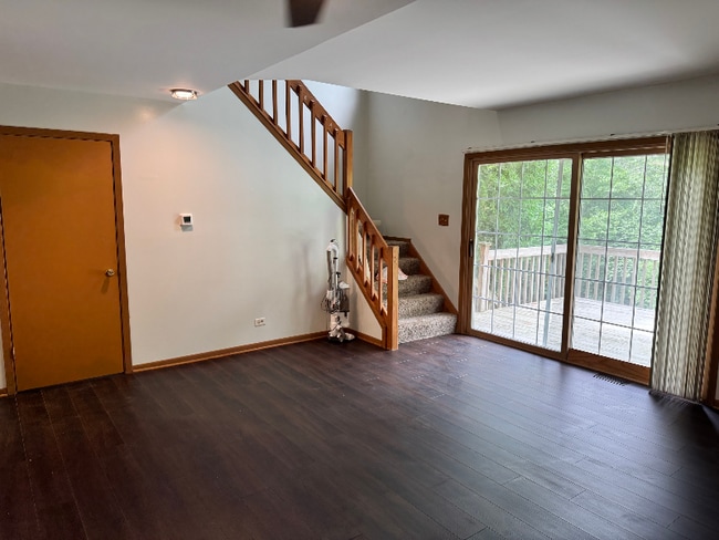 Building Photo - 1407 Oak Leaf Ln