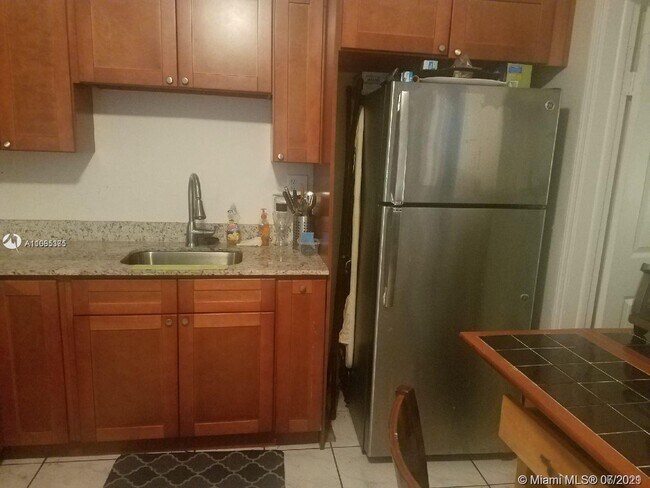 Foto del edificio - 1712 SW 70th Ave