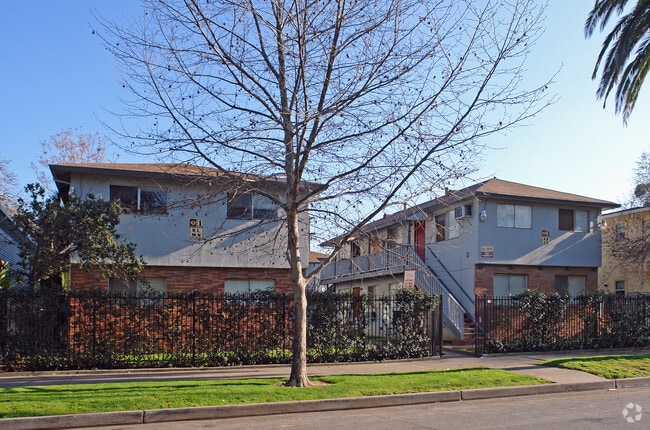 Building Photo - 3641-3643 2nd Ave