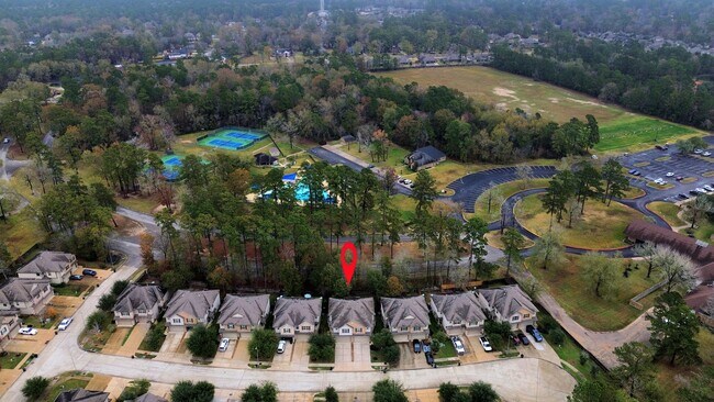 Foto del edificio - 16130 Beachside Pl