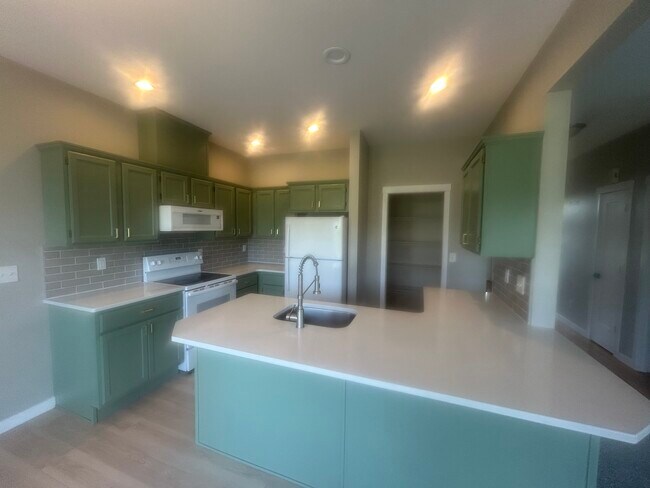 Foto del edificio - 1341 Colony Ct
