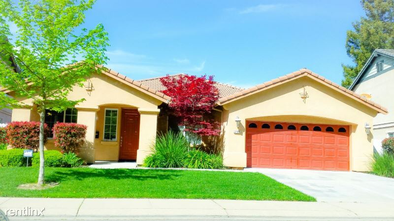 Primary Photo - 4 br, 2 bath House - 2709 Marina Dr