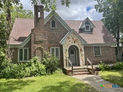 Foto principal - 210 E Cedar St