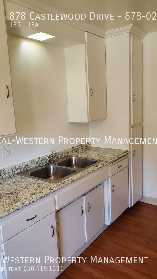 Building Photo - Los Gatos One Bedroom One Bath Ground Floo...