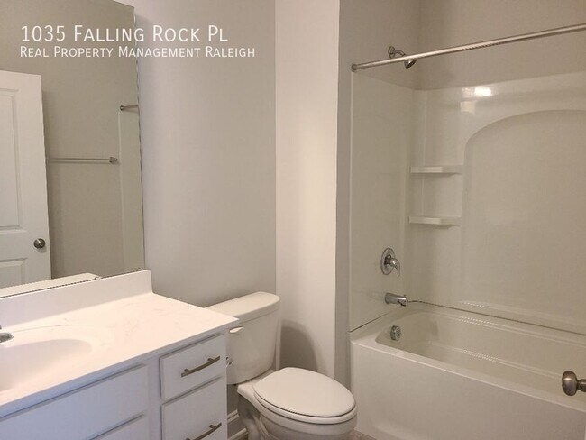 Foto del edificio - 1035 Falling Rock Pl
