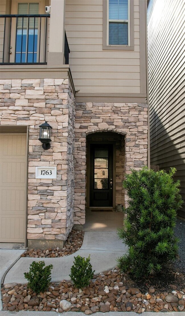 Foto del edificio - 1763 Monarch Ridge Dr