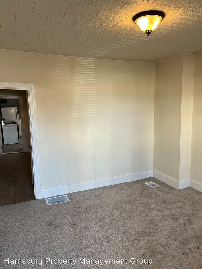 Building Photo - 3 br, 1 bath House - 609 Geary St