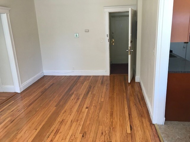 Sunny Living Room - 99 Brainerd Rd