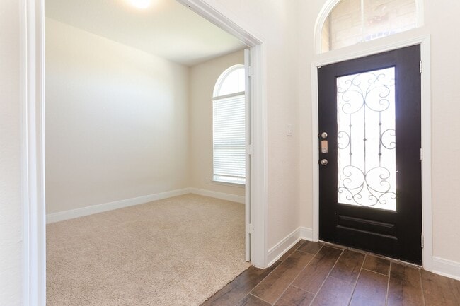 Building Photo - 3351 Iron Canyon