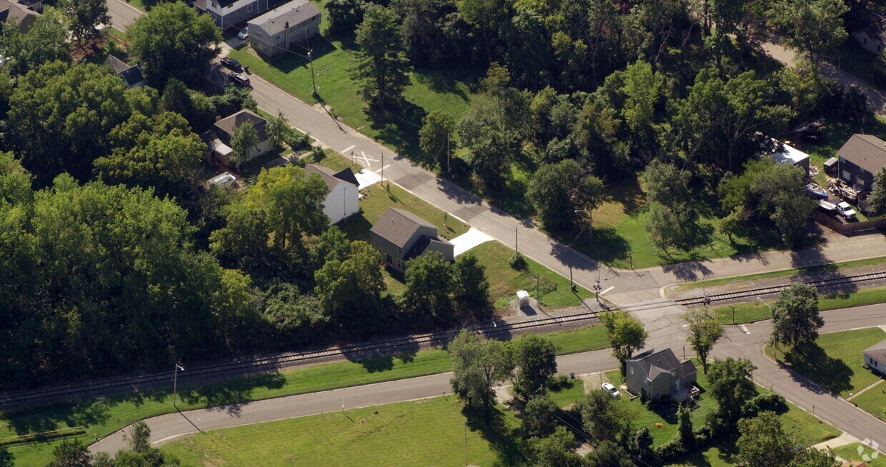 3386 1st Ave, Urbancrest, OH 43123 3386 1st Ave Urbancrest, OH