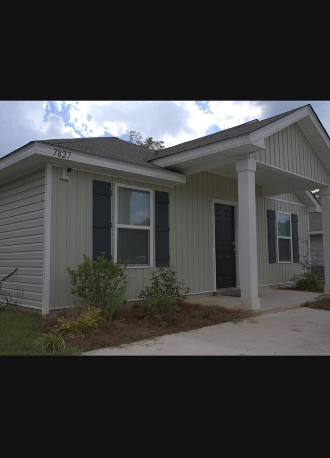 Building Photo - 7827 Monterey Dr