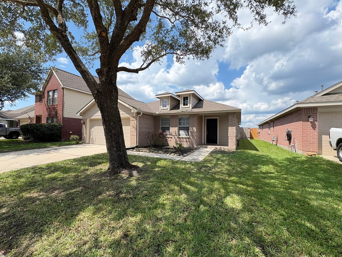 Foto principal - 4622 Bridgestone Path Dr