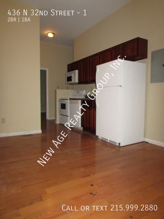 Building Photo - 2 Bedroom apartment's at 436 N 32nd St!