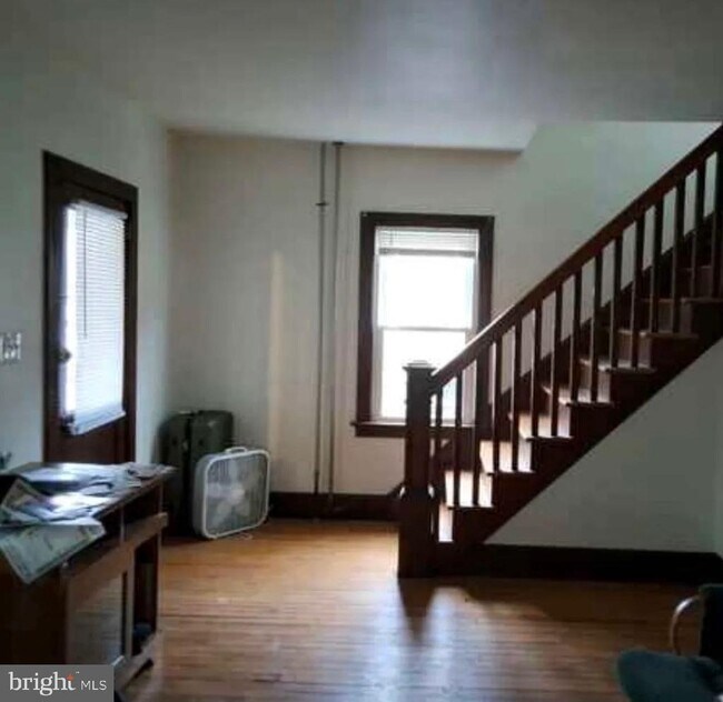 Foto del edificio - 303 Ellis St