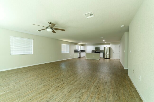 Building Photo - 10126 Relic Oaks