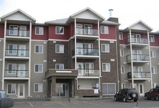 Building Photo - 9810-296 96 St