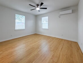 Building Photo - 6707 Avenue F