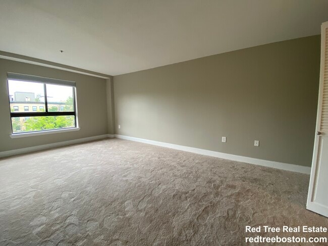 Photo - 1111 Beacon St Apartment