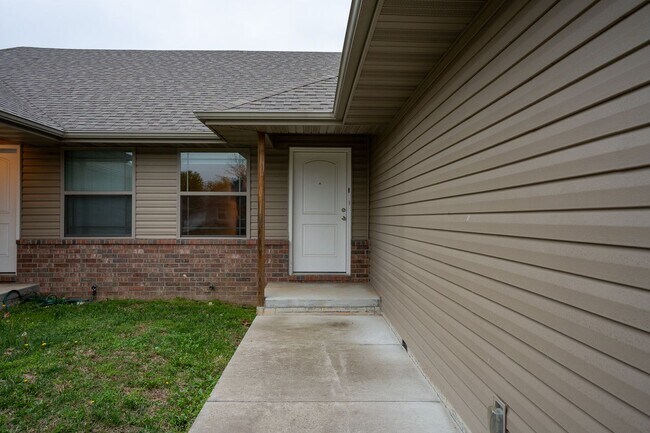 Foto del edificio - 5468 Main St