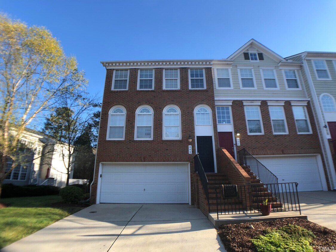 806 Kirkeenan Cir, Morrisville, NC 27560 Townhome Rentals in