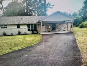 Building Photo - 65 Vandy Ave