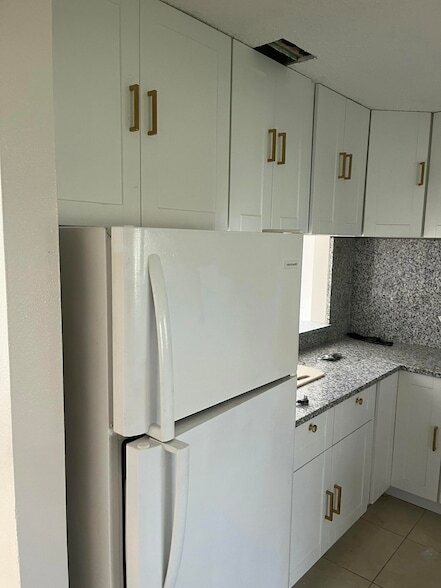 Foto del edificio - 602 SW Jeanne St