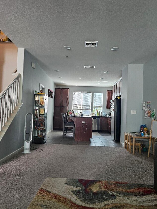 Primary Photo - 3991 Meridian St