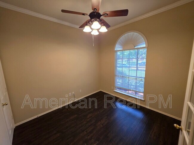 Foto del edificio - 13218 Grayhawk Boulevard